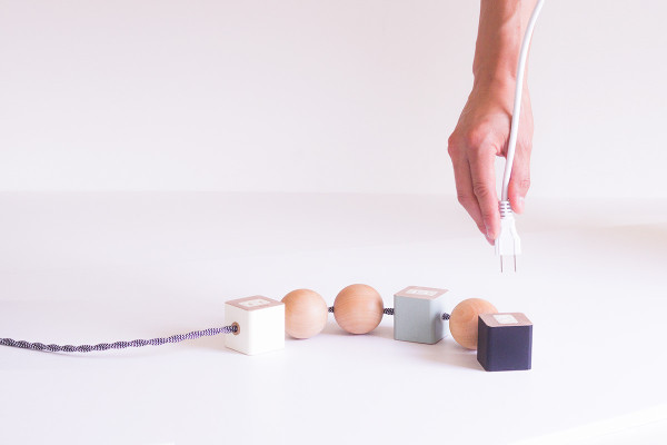 oon power outlet from OKUM on Cool Mom Tech