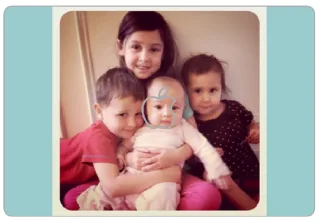 Skinit: Customized laptop skins, for when flashing those iPhone sized baby photos just aren't enough