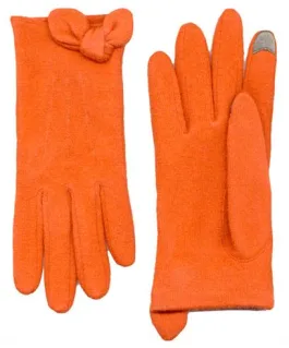 Stylish gloves your favorite techie will love 