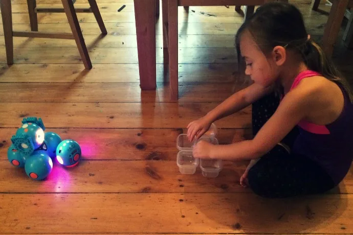 Creative ways to use the Dot and Dash robots from Wonder Workshop for kids of all ages