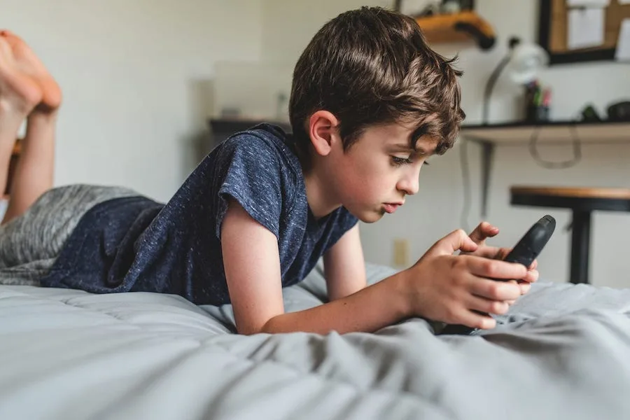 Summer screen time management tips that really work