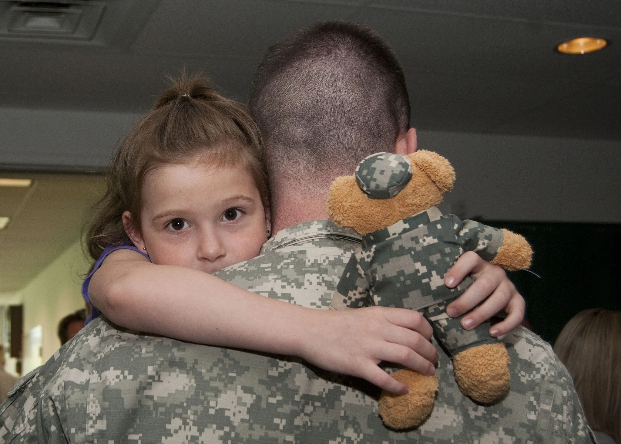 4 easy ways to support troops on Memorial Day