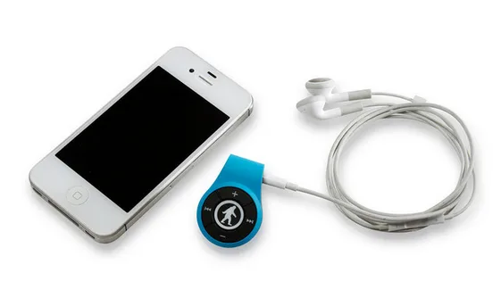 How to turn any headphones into Bluetooth headphones