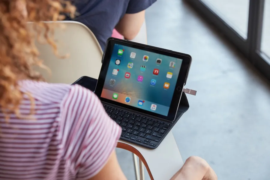 Cool Practical tech gifts: Bolt Duo - sponsor