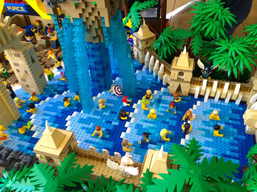 LEGOLAND-Legends-of-Chima-Water-Park-model1