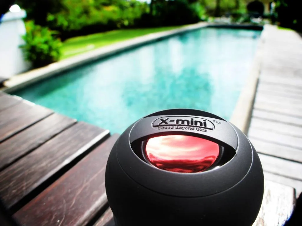 x-mini-speaker