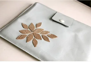A pretty handmade sleeve worthy of your iPad