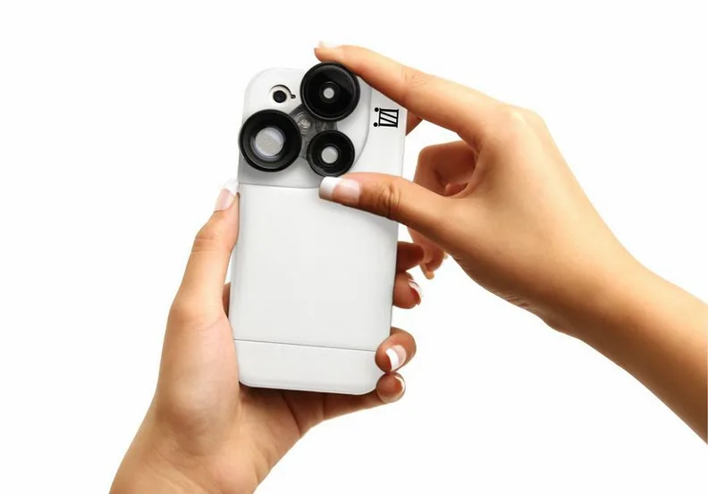 Izzi Slim iPhone lens case review by Cool Mom Tech