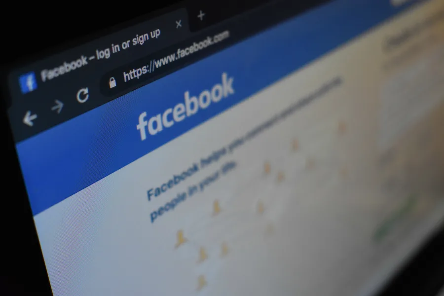 What you need to know about the Facebook design flaw that let kids chat with unauthorized users on Messenger Kids