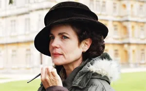 Downton Abbey - 1 of 3 good reasons to keep your Netflix subscription.