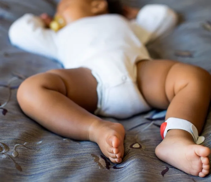 Sproutling Wearable Baby Monitor: The scoop on coolmomtech.com