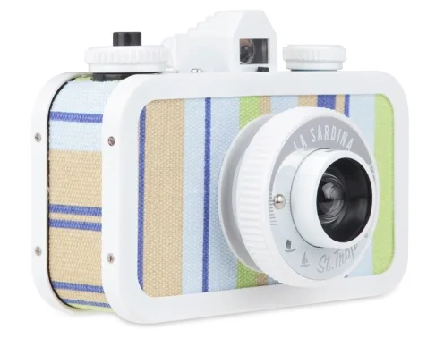 Lomocams with St. Tropez style