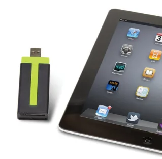 Piquing Our Geek: iPad USB Flash Drive