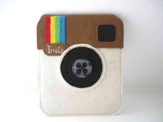 Showing your love for Instagram on your phone case