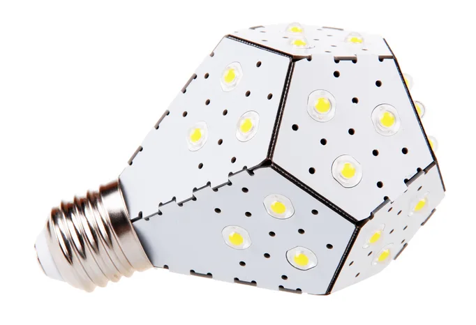 The safer, smarter future of light bulbs is here: The NanoLeaf LED light
