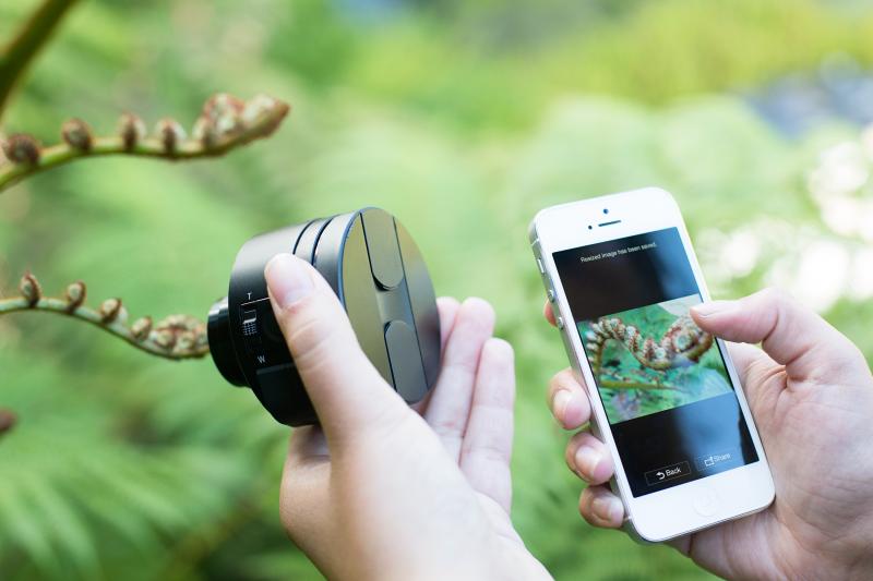 Editors' Best Tech of 2013: Sony Smart Lens Editors' Best Tech of 2013: Sony Smart Lens