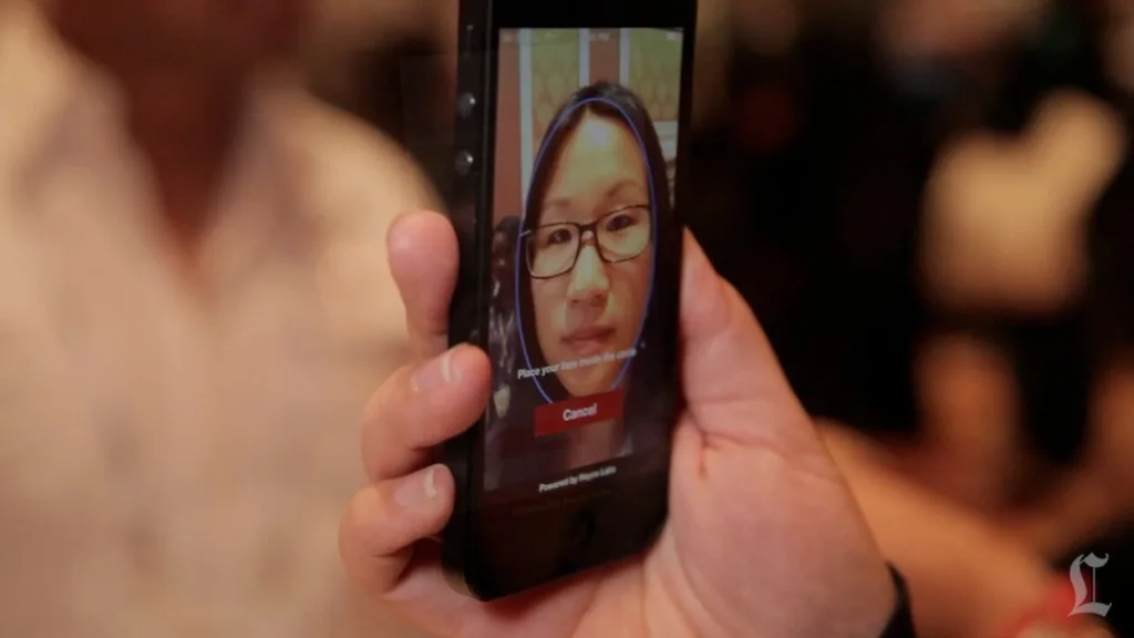 Hoyos Facial Recognition ID at CES | c LA Times