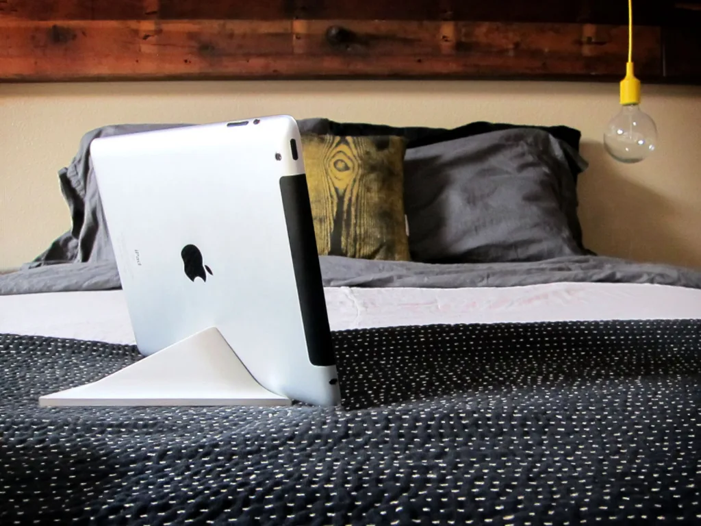 facet ipad stand | cool mom tech
