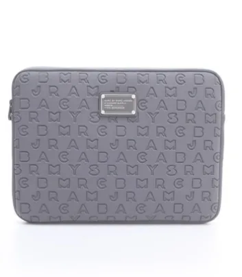 Marc Jacobs neoprene laptop case | Cool Mom Tech