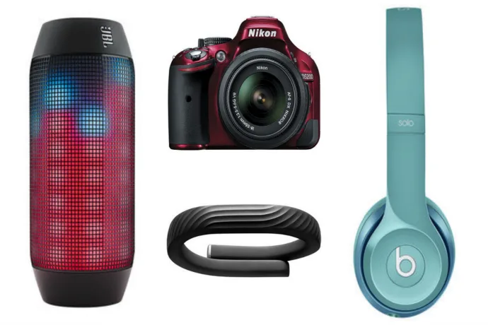 Gift smarter with your holiday tech shopping at RadioShack
