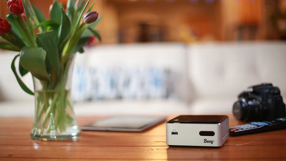 Bevy photo storage: Automatic uploading and safe external storage + organization