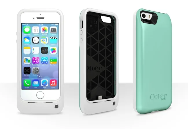 Otterbox Resurgence Battery Case review | Cool Mom tech
