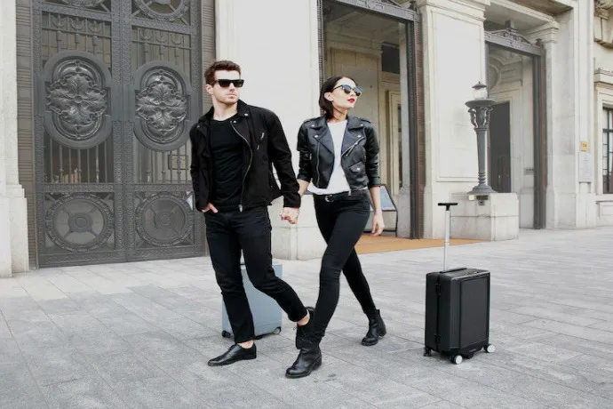 The COWAROBOT is the first robotic suitcase. It lets you go completely hands-free when you travel.