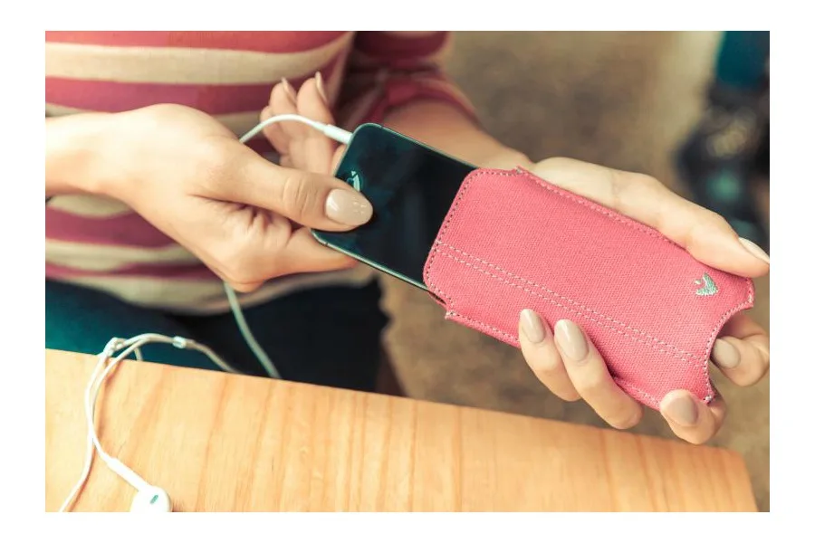 Your smart phone is gross, and other reasons to spring clean your tech. Even if spring isn’t here yet.