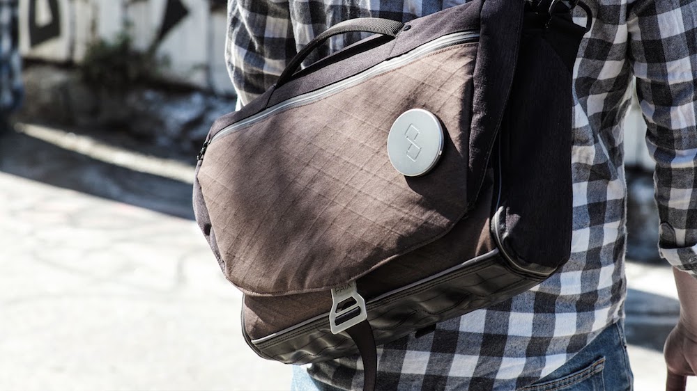 Best laptop bags for teens that will last: The new Mexxenger bag from Paix has some remarkable features!