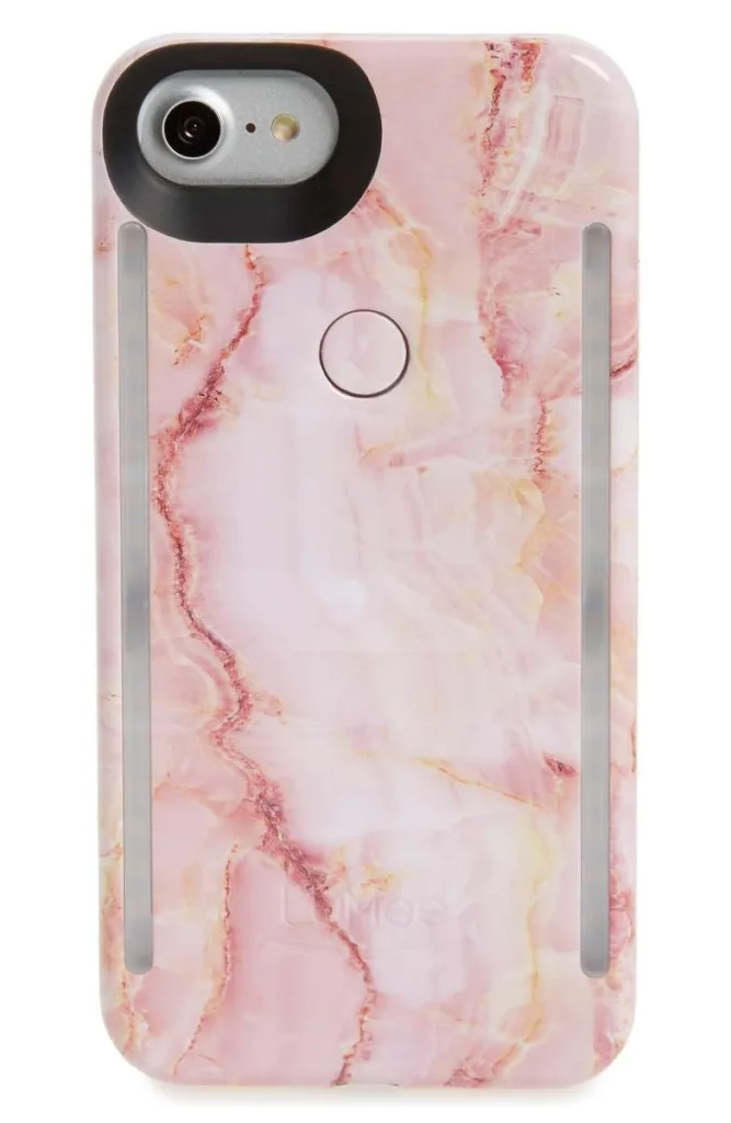 Lumee Lighted Case | Cool Mom Tech