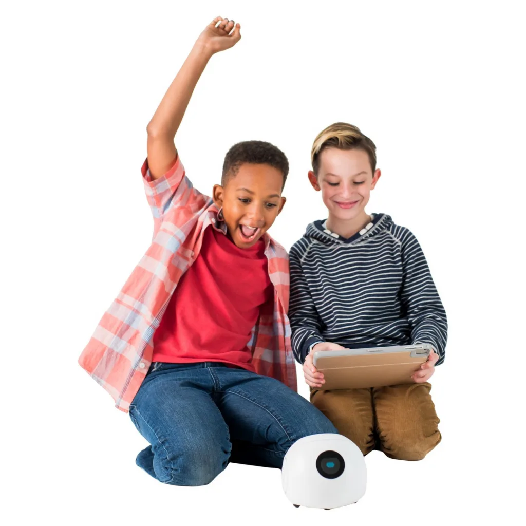 Cool tech toys for tweens and big kids: Augie Robot Cool tech toys for tweens and big kids: Augie Robot