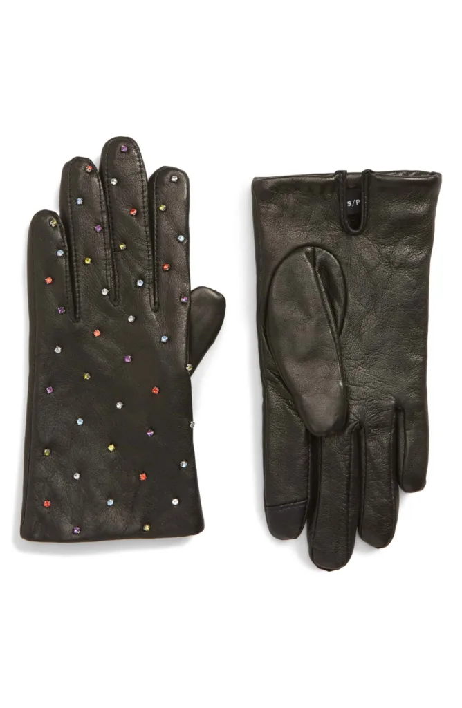 Stylish tech gifts for the trendsetter in your life: Leather touchscreen gloves Stylish tech gifts for the trendsetter in your life: Leather touchscreen gloves