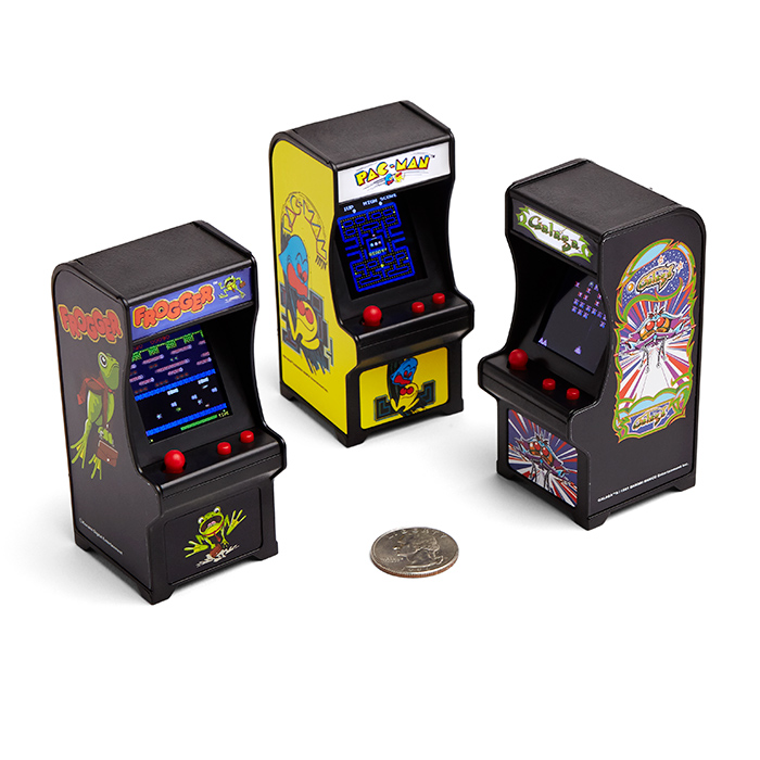 Geeky gifts under $20: Tiny Arcade | Tech Holiday Gift Guide Geeky gifts under $20: Tiny Arcade | Tech Holiday Gift Guide