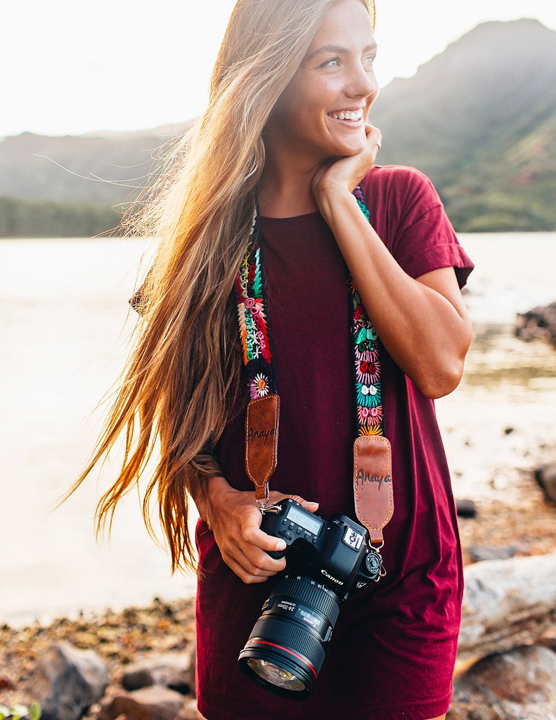 Beautiful vintage camera straps from Epiphanie