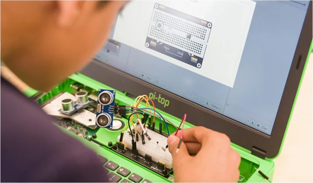 The best online STEM camps for kids this summer: Digital Media Academy