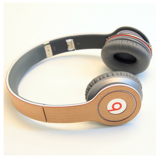 Cover your Beats in wood