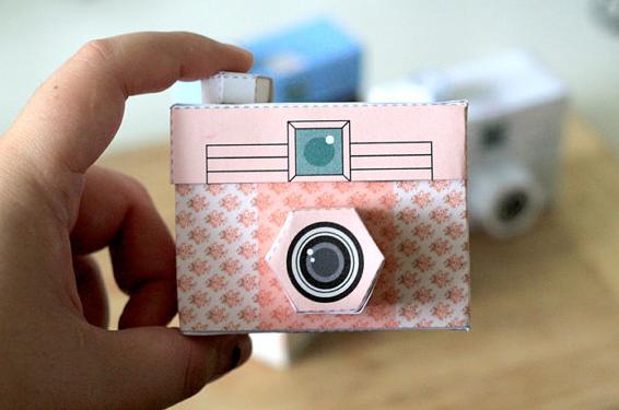 Picture perfect papercraft cameras!