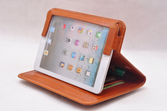 A Father’s Day tech gift for the dad whose iPad is his office