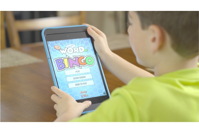 KiDCASE is a clever, new iPad smart case that puts more screentime control in parents’ hands
