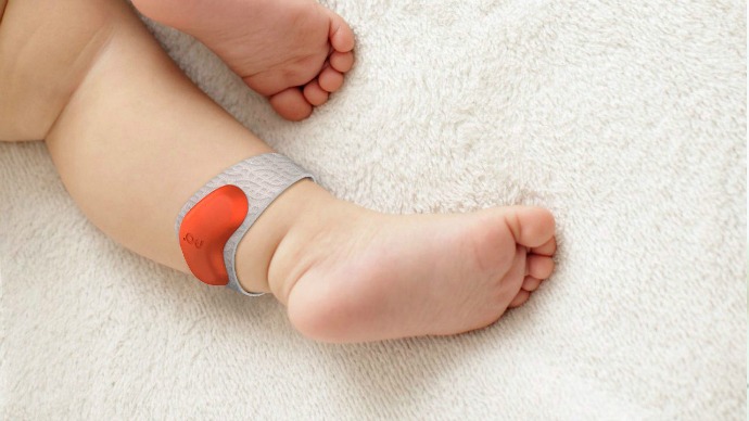 Best baby gear for twins: Wearable monitors like Sproutling, to give you peace of mind.