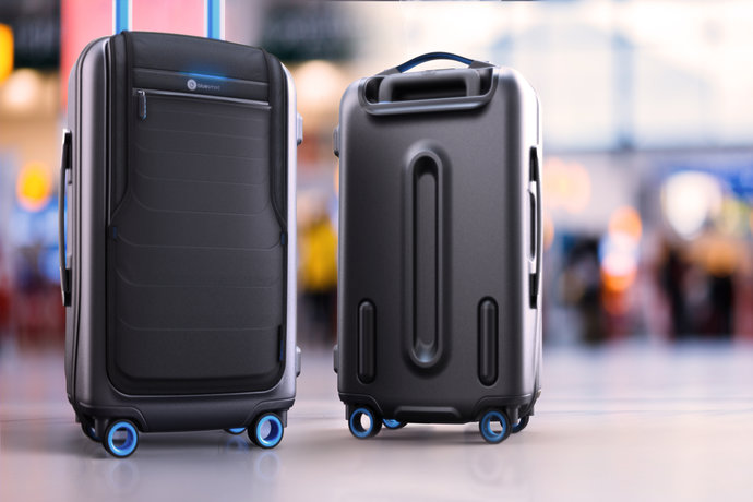 Traveling made so much easier with Bluesmart luggage