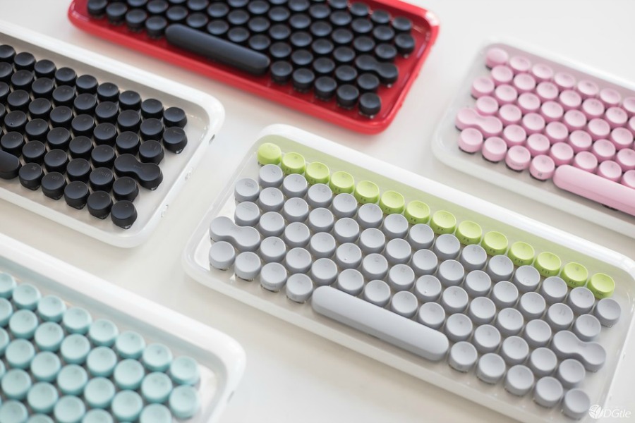 The Lofree looks like a keyboard, but sounds and feels like a typewriter