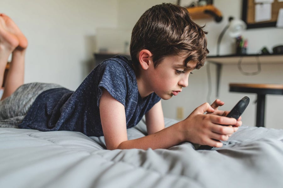 Put screen time management in your kids’ hands with the free unGlue app.