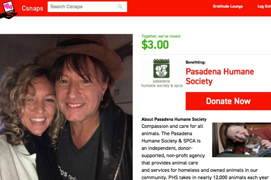 Csnaps lets you take a selfie with a celebrity for charity. (Also: Look! Richie Sambora!)