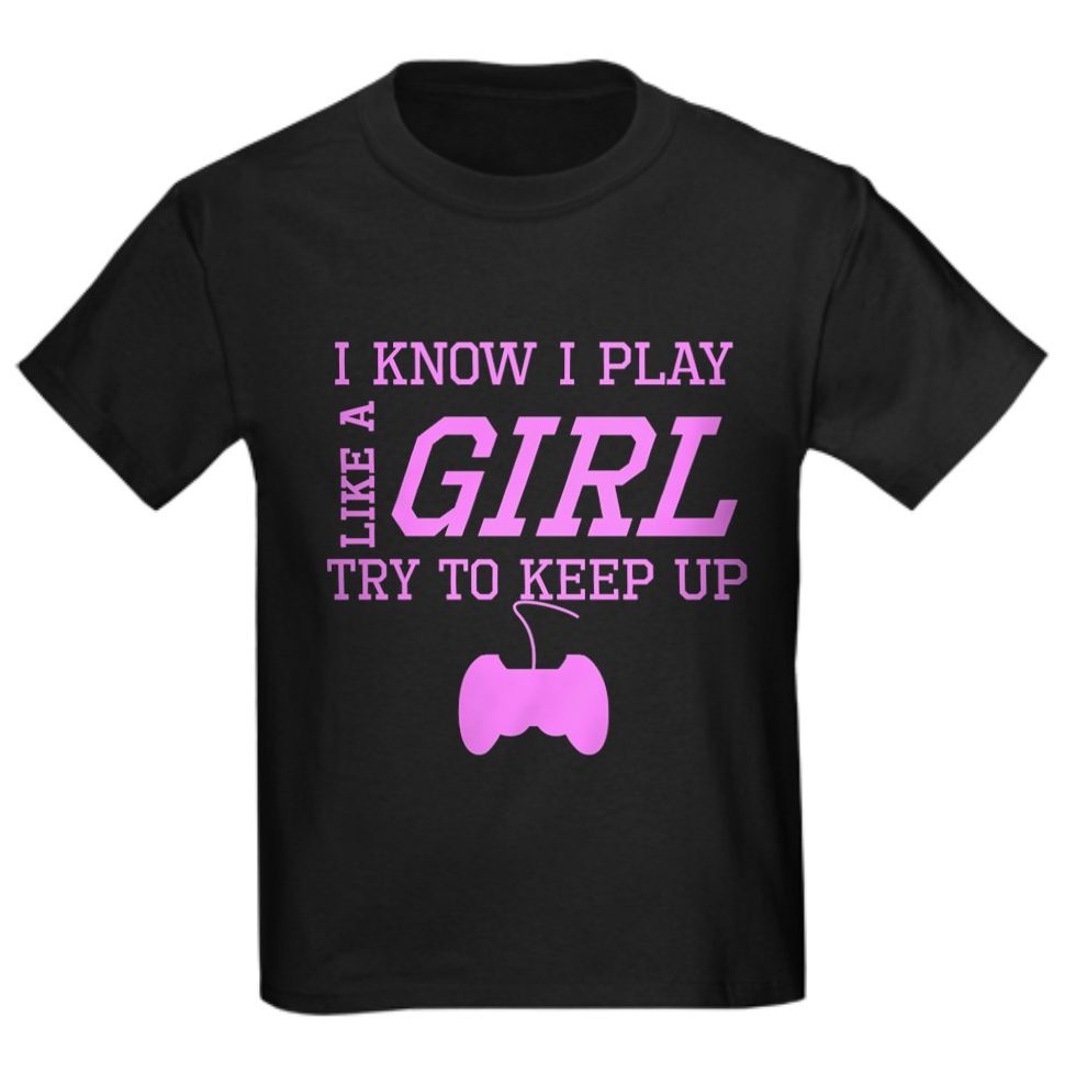Play like a girl gamer t-shirt | cool back to school gear for gamers | coolmomtech.com
