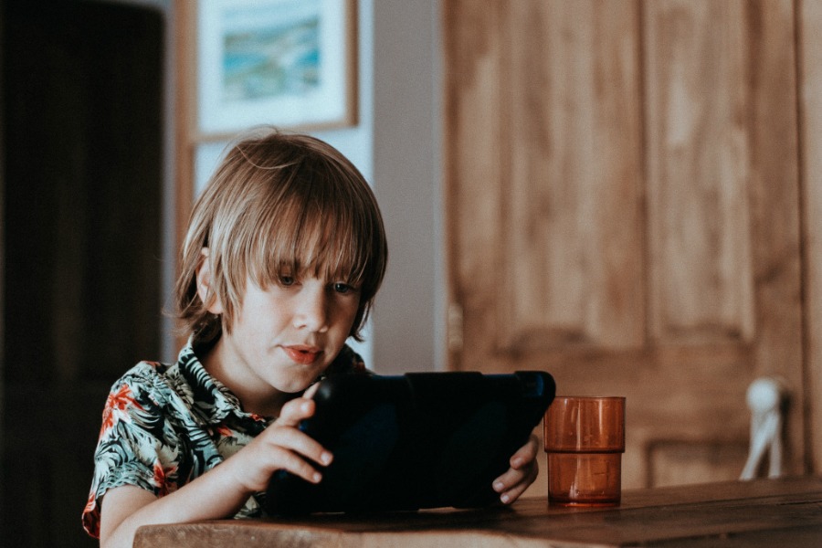 Raising kids to be good digital citizens: The only 4 things you need to tell them.