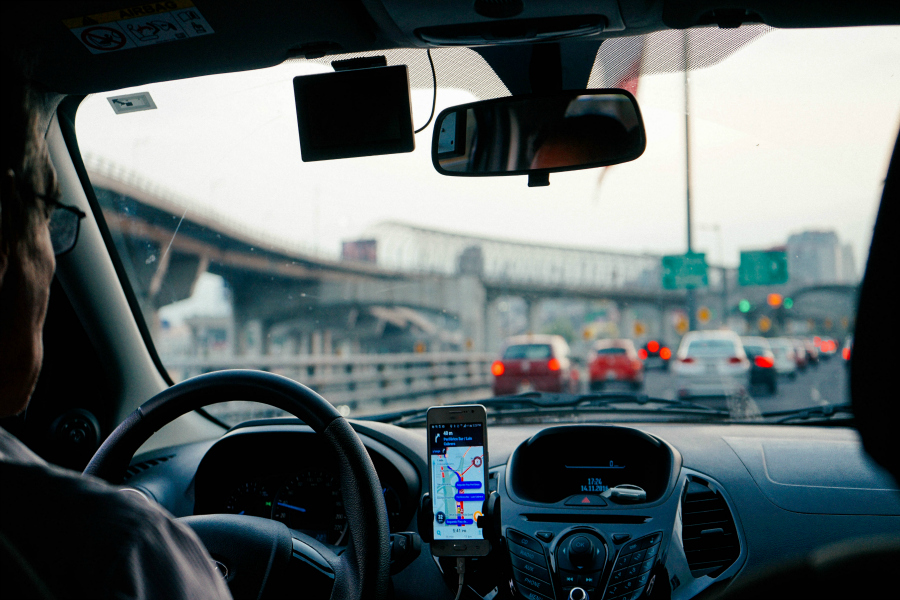 6 ride sharing safety tips that parents should know