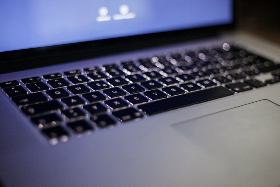 How to fix your sticky new MacBook butterfly keyboard