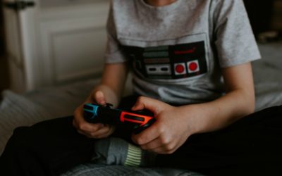 Why are kids watching other people play video games? A tech expert weighs in.