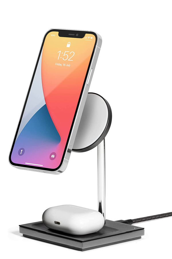 Tech gifts for the mobile mom: Native Union wireless charging station | Mother's Day gifts Tech gifts for the mobile mom: Native Union wireless charging station | Mother's Day gifts